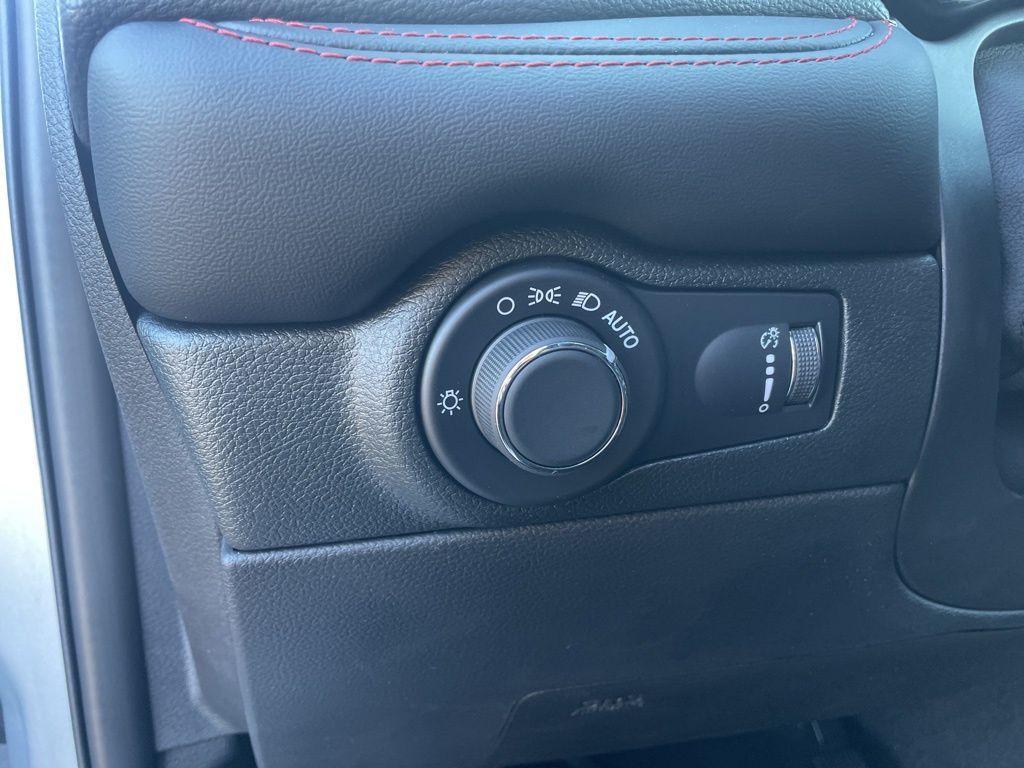 new 2025 Dodge Durango car, priced at $37,251