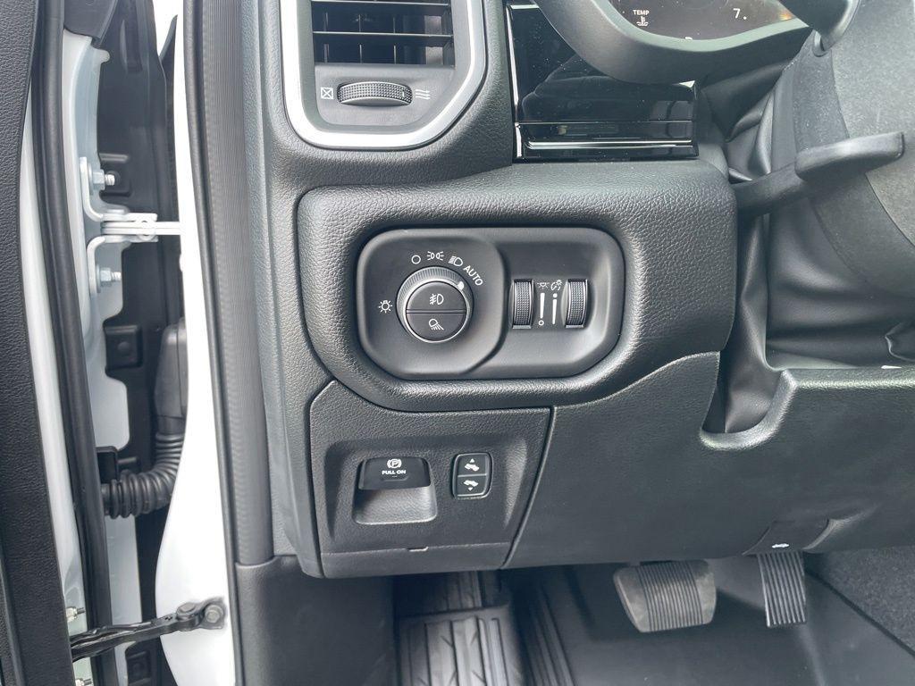 new 2026 Ram 1500 car, priced at $65,138