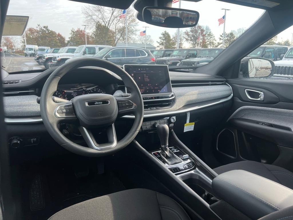 new 2024 Jeep Compass car, priced at $25,382