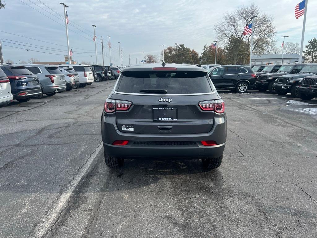 new 2024 Jeep Compass car, priced at $25,382