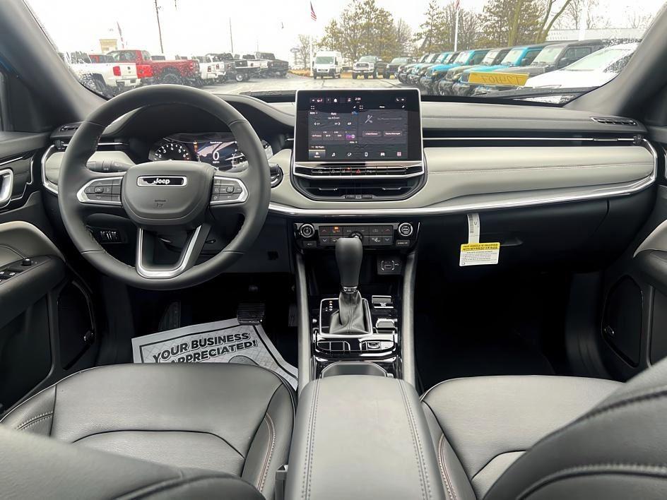 new 2024 Jeep Compass car, priced at $37,205