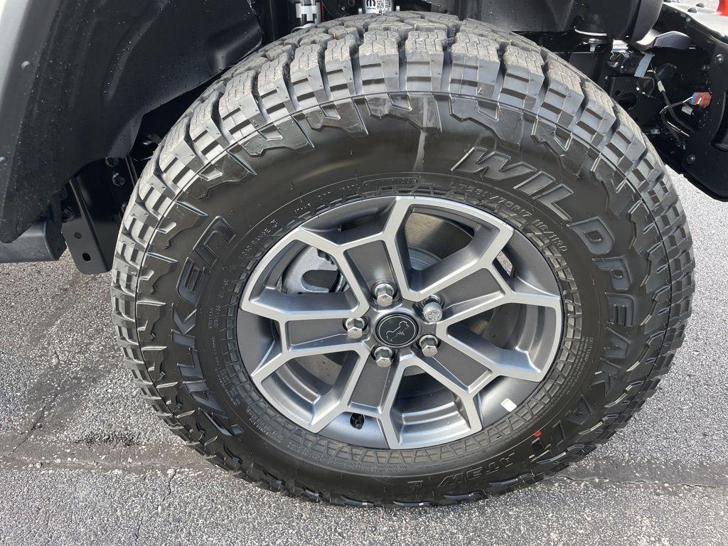 new 2025 Jeep Gladiator car, priced at $56,752