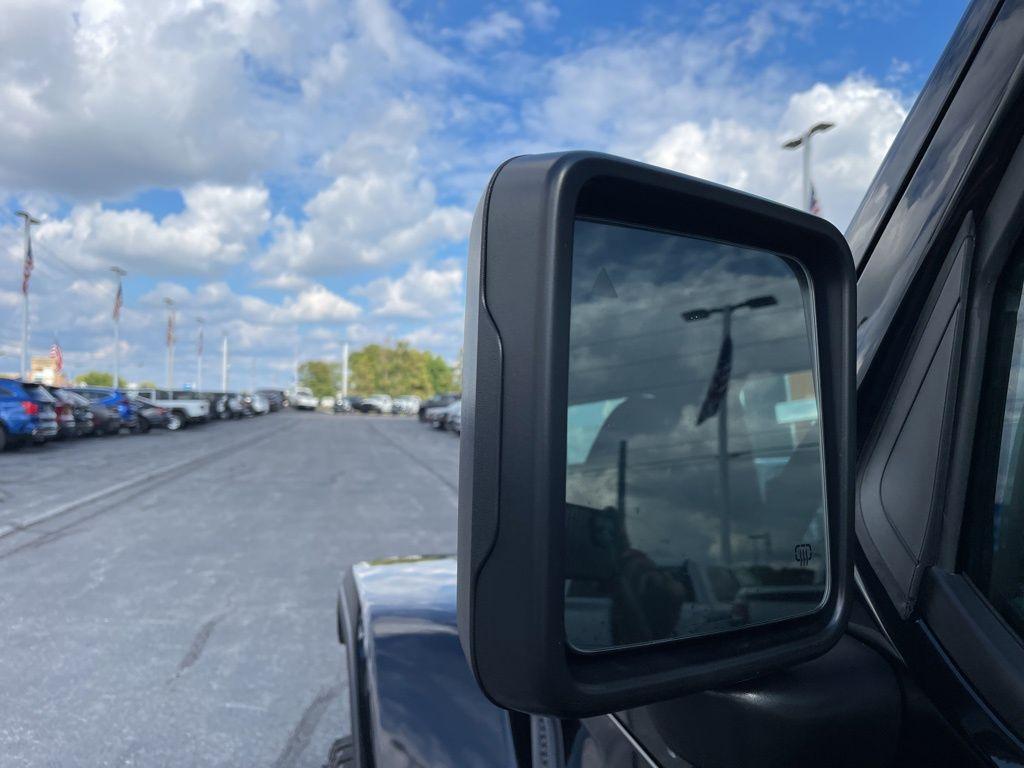 new 2025 Jeep Gladiator car, priced at $56,752
