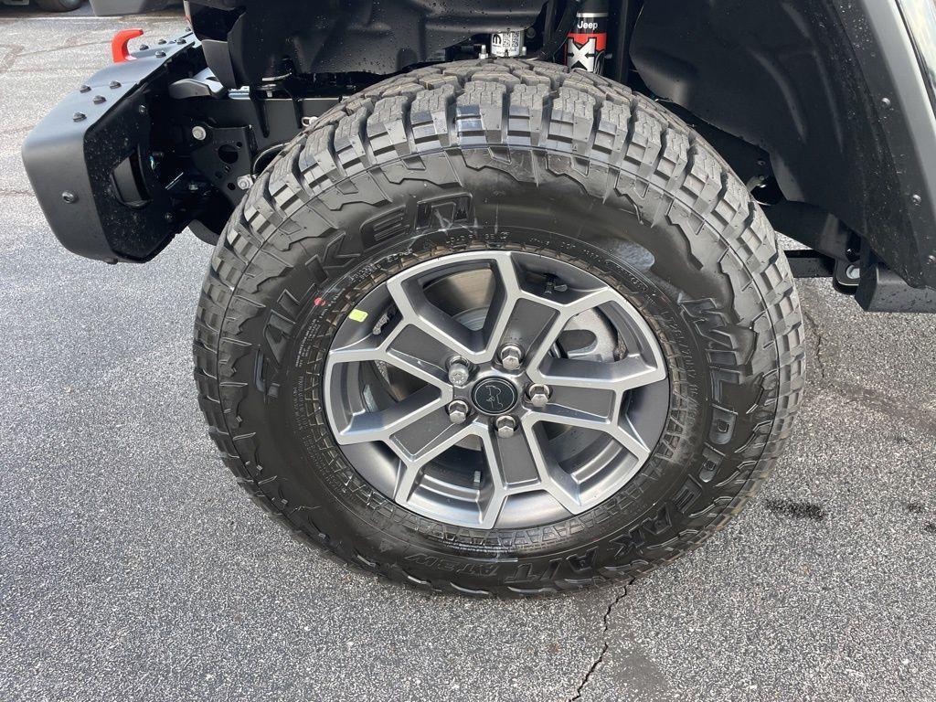 new 2025 Jeep Gladiator car, priced at $56,752