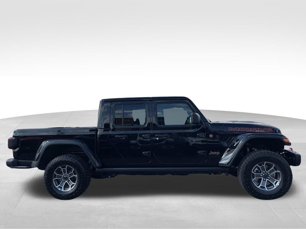 new 2025 Jeep Gladiator car, priced at $56,752