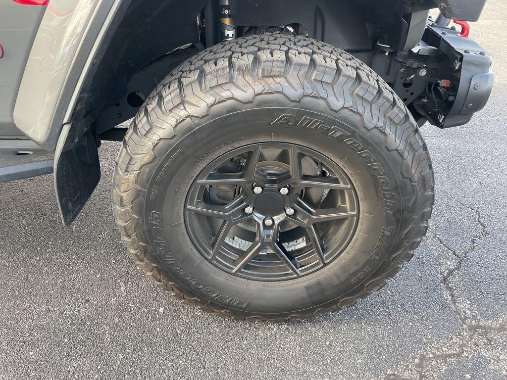 used 2022 Jeep Wrangler Unlimited car, priced at $59,910