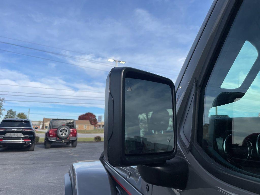 used 2022 Jeep Wrangler Unlimited car, priced at $59,910