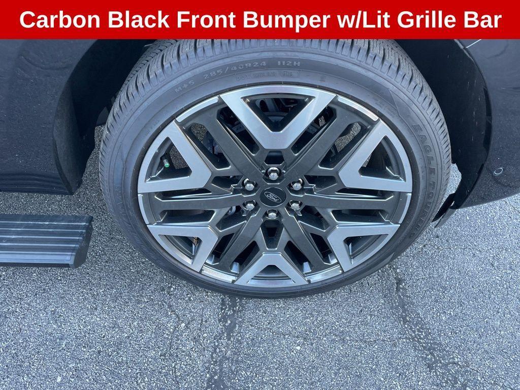 used 2025 Ford Expedition car, priced at $89,998