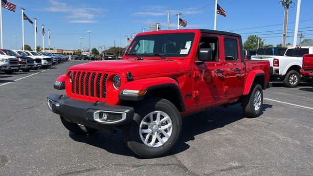 new 2023 Jeep Gladiator car, priced at $38,515