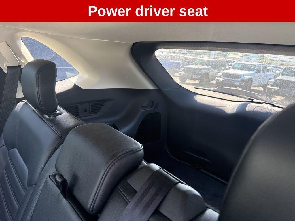 used 2024 Ford Edge car, priced at $25,998