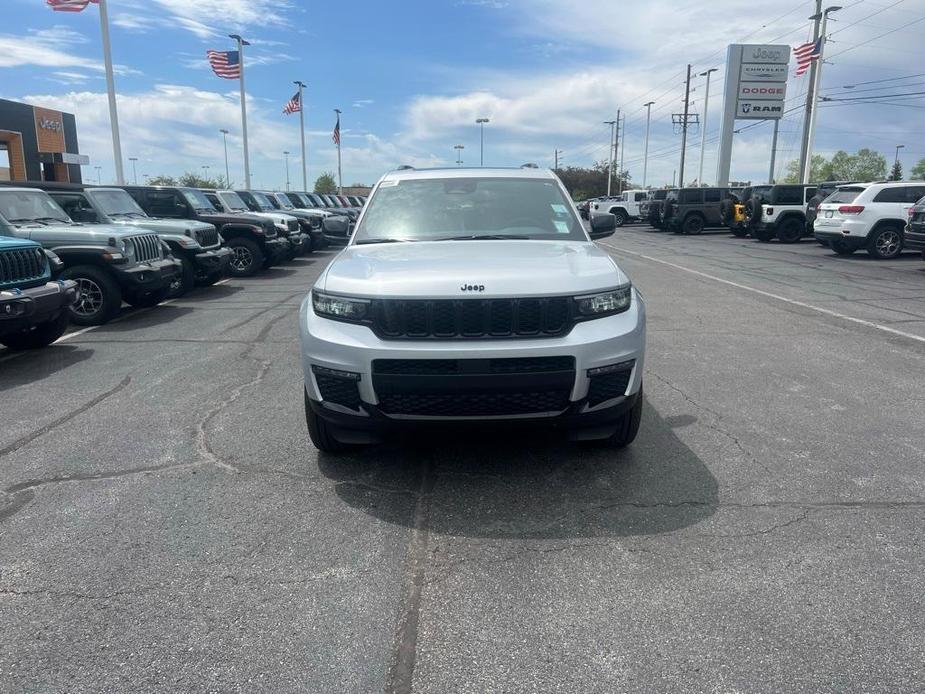 new 2024 Jeep Grand Cherokee L car, priced at $49,622