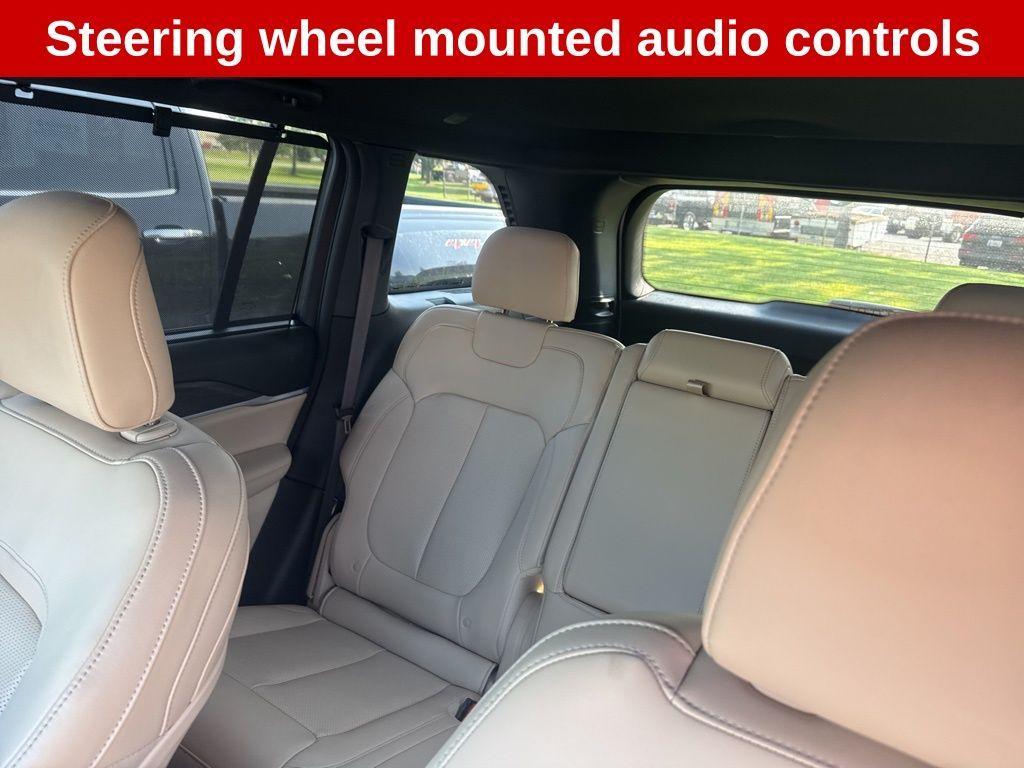 used 2023 Jeep Grand Cherokee car, priced at $32,116