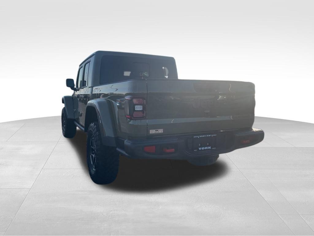 new 2025 Jeep Gladiator car, priced at $55,973
