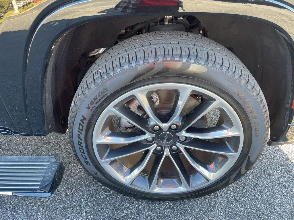 new 2024 Jeep Wagoneer L car, priced at $77,250