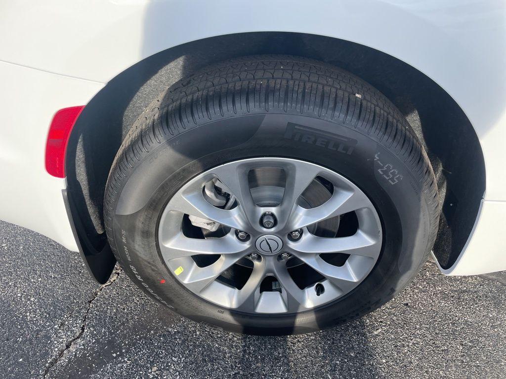 new 2026 Chrysler Pacifica car, priced at $49,997