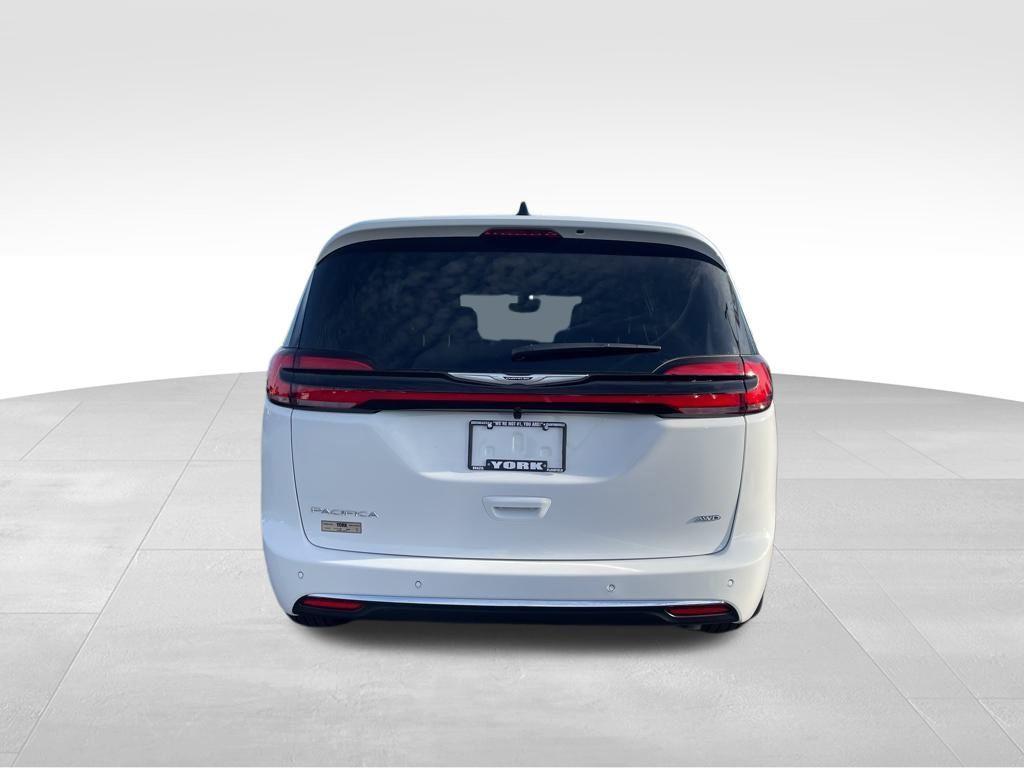 new 2026 Chrysler Pacifica car, priced at $49,997