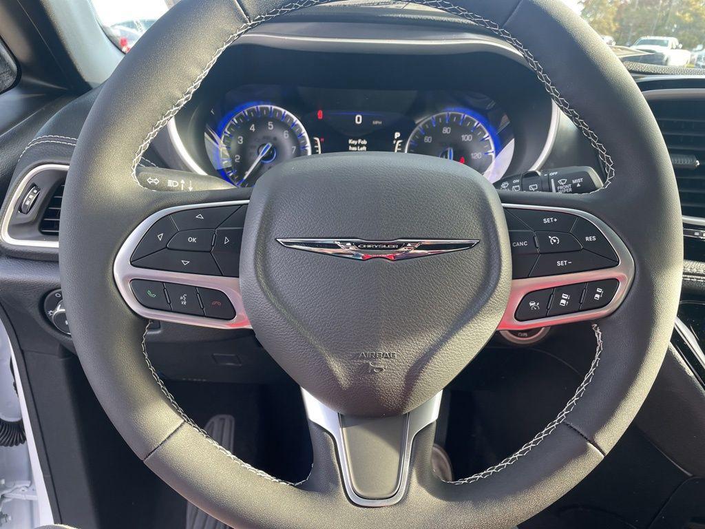 new 2026 Chrysler Pacifica car, priced at $49,997