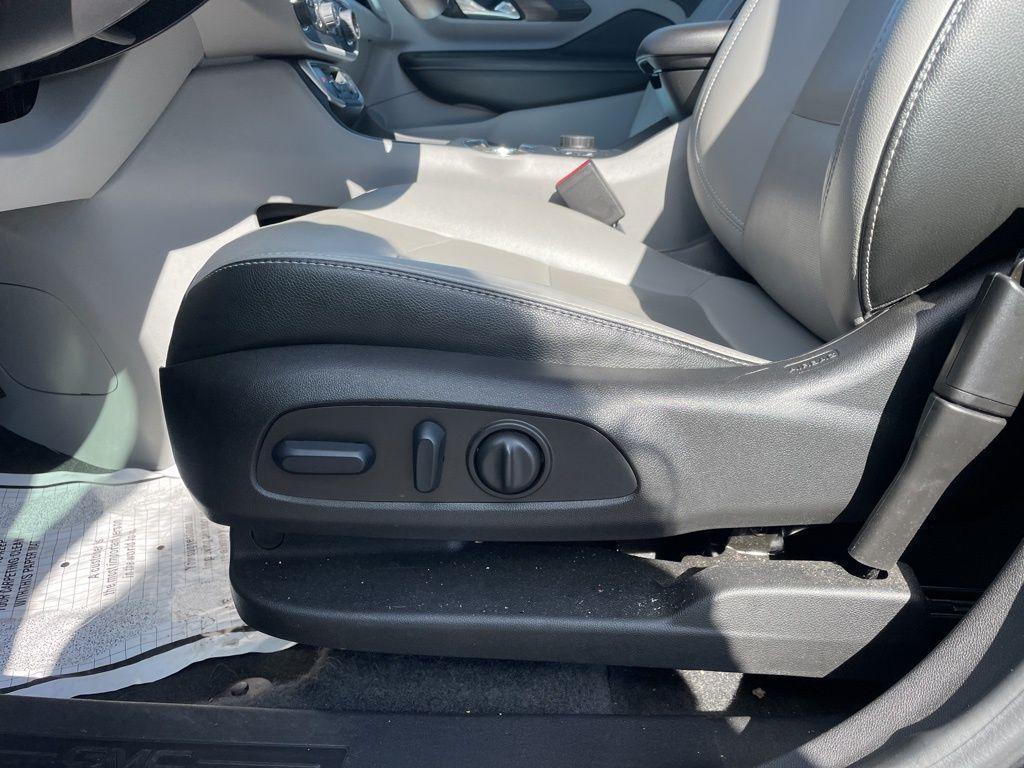 used 2024 GMC Terrain car, priced at $22,639