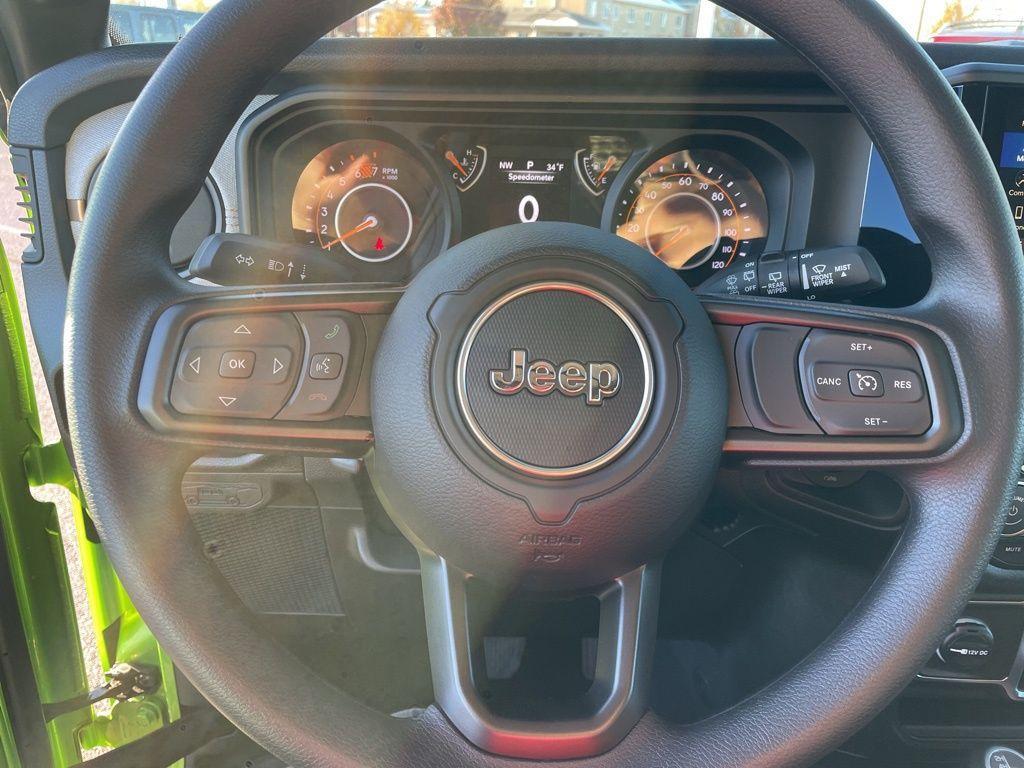 new 2026 Jeep Wrangler car, priced at $44,075