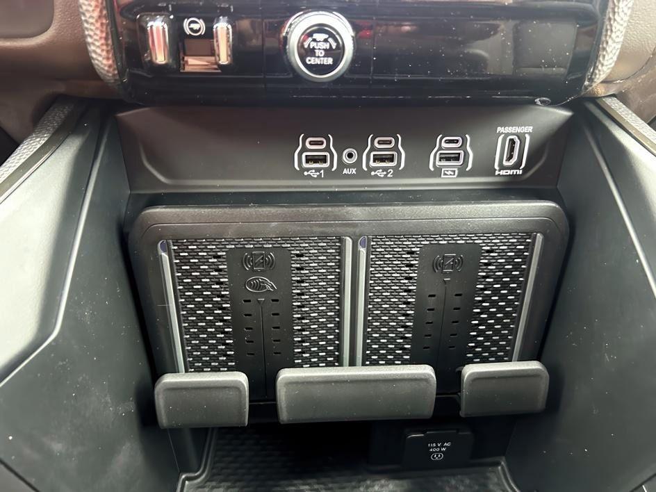 new 2025 Ram 1500 car, priced at $77,085