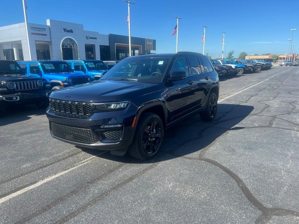 new 2024 Jeep Grand Cherokee car, priced at $45,310