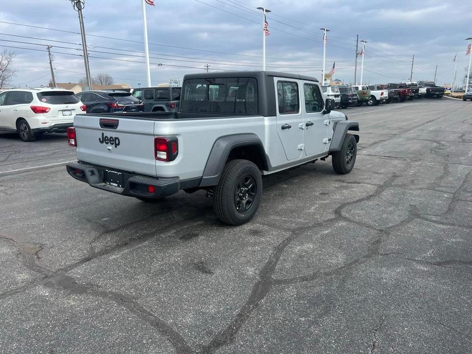 new 2024 Jeep Gladiator car, priced at $33,735