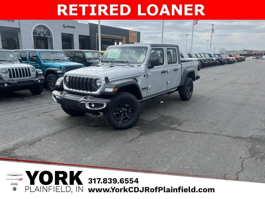 new 2024 Jeep Gladiator car, priced at $33,735