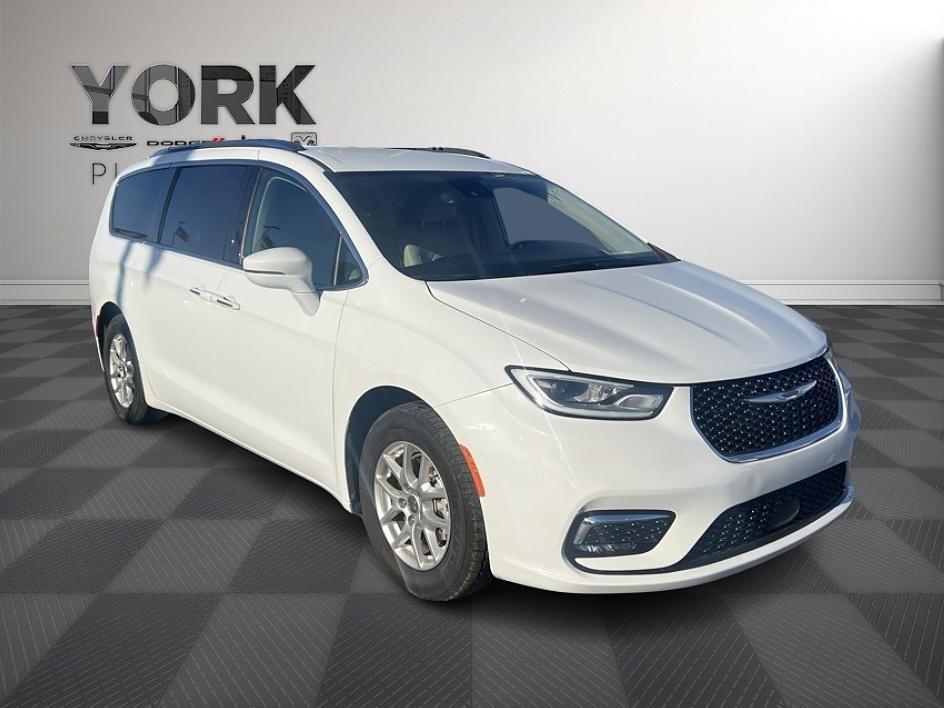 used 2021 Chrysler Pacifica car, priced at $21,681