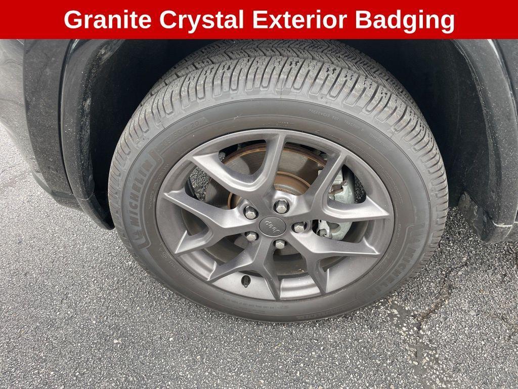 used 2021 Jeep Grand Cherokee car, priced at $28,107