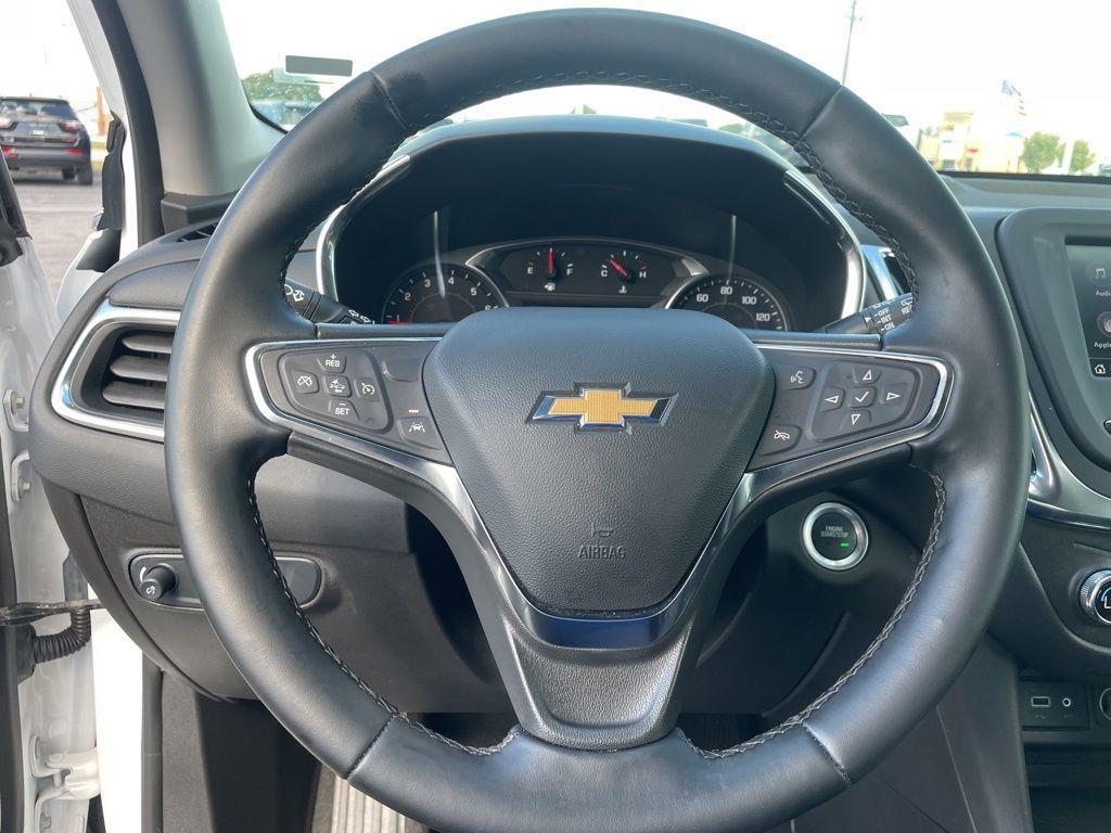 used 2024 Chevrolet Equinox car, priced at $22,306