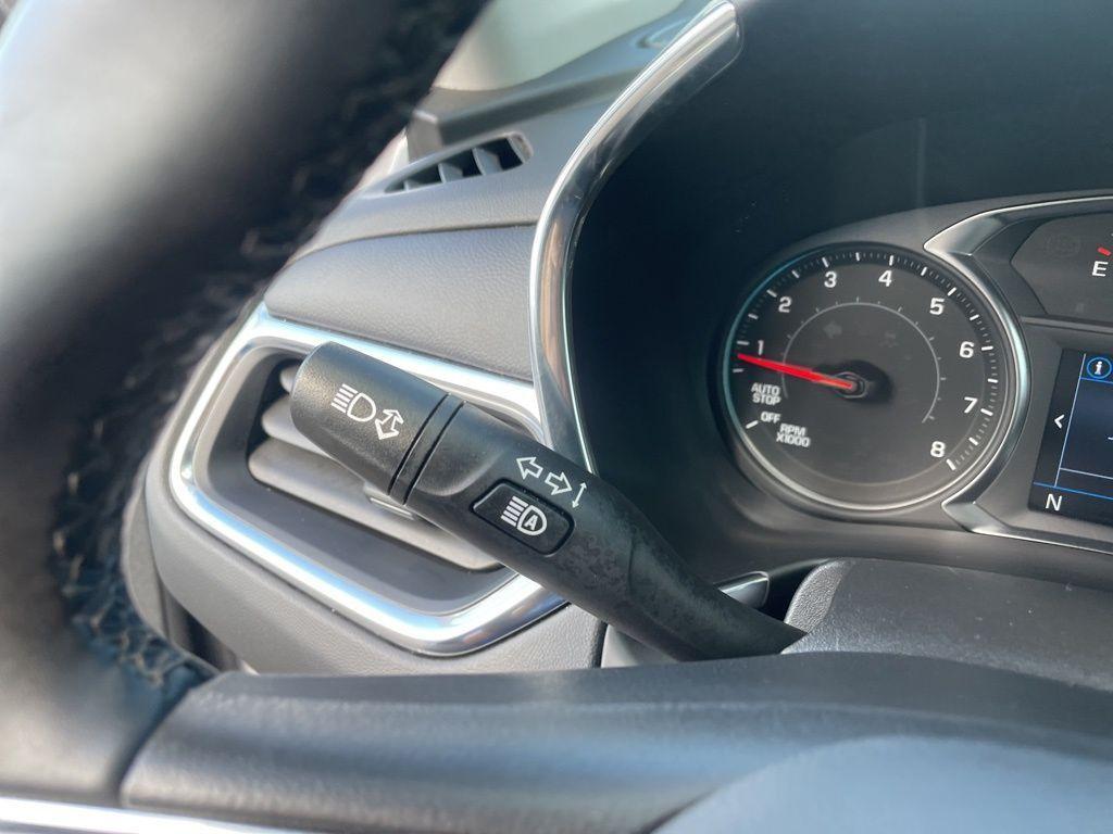 used 2024 Chevrolet Equinox car, priced at $22,306