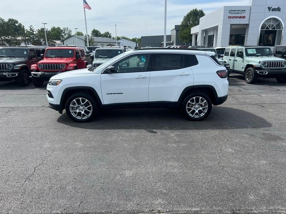 new 2024 Jeep Compass car, priced at $37,644