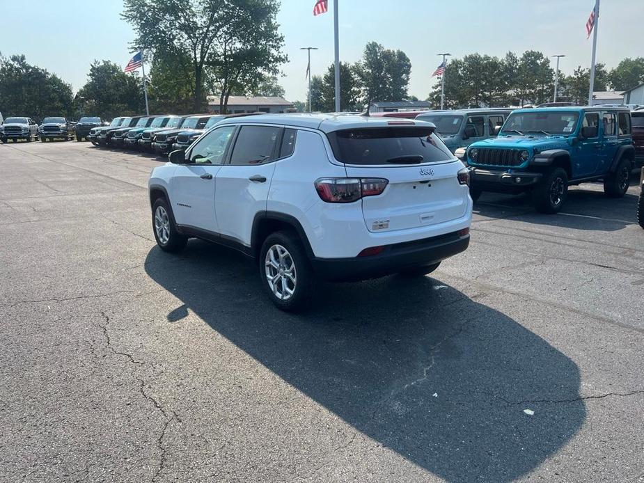 new 2024 Jeep Compass car, priced at $23,334