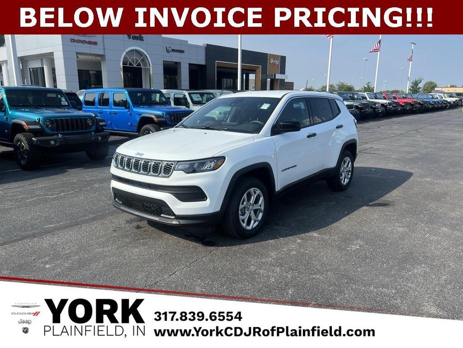 new 2024 Jeep Compass car, priced at $23,334