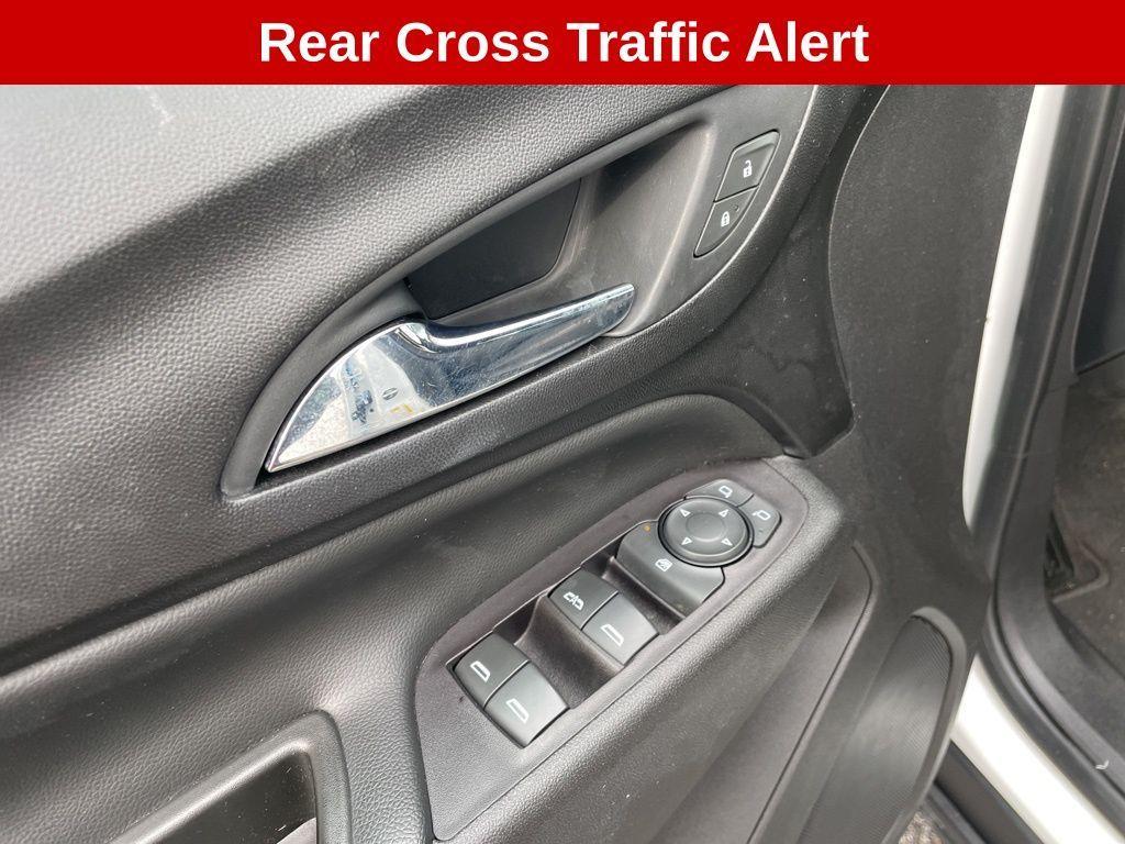 used 2020 Chevrolet Equinox car, priced at $14,022