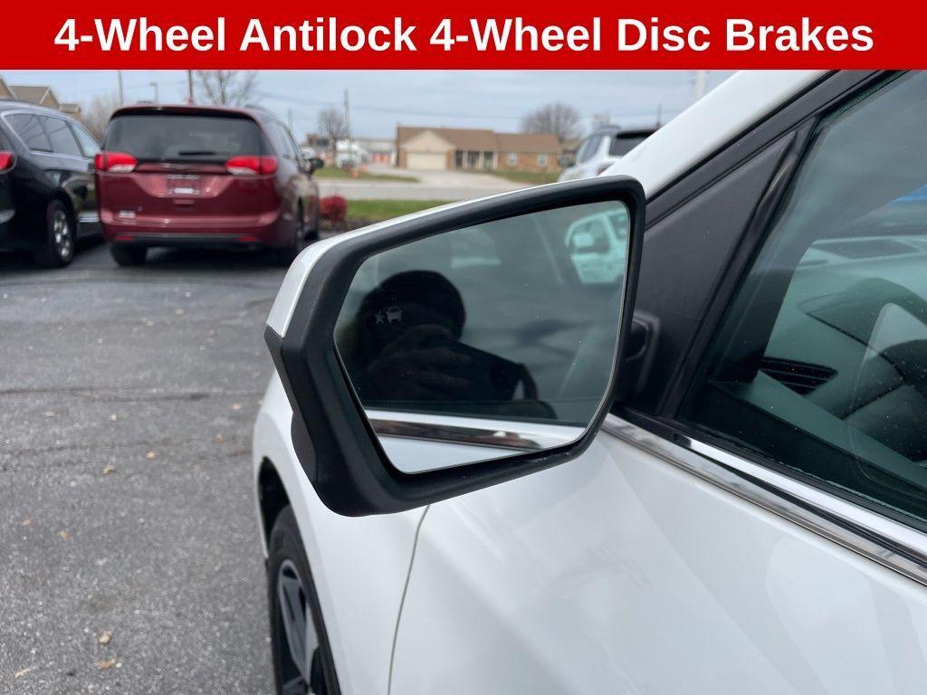 used 2020 Chevrolet Equinox car, priced at $14,022