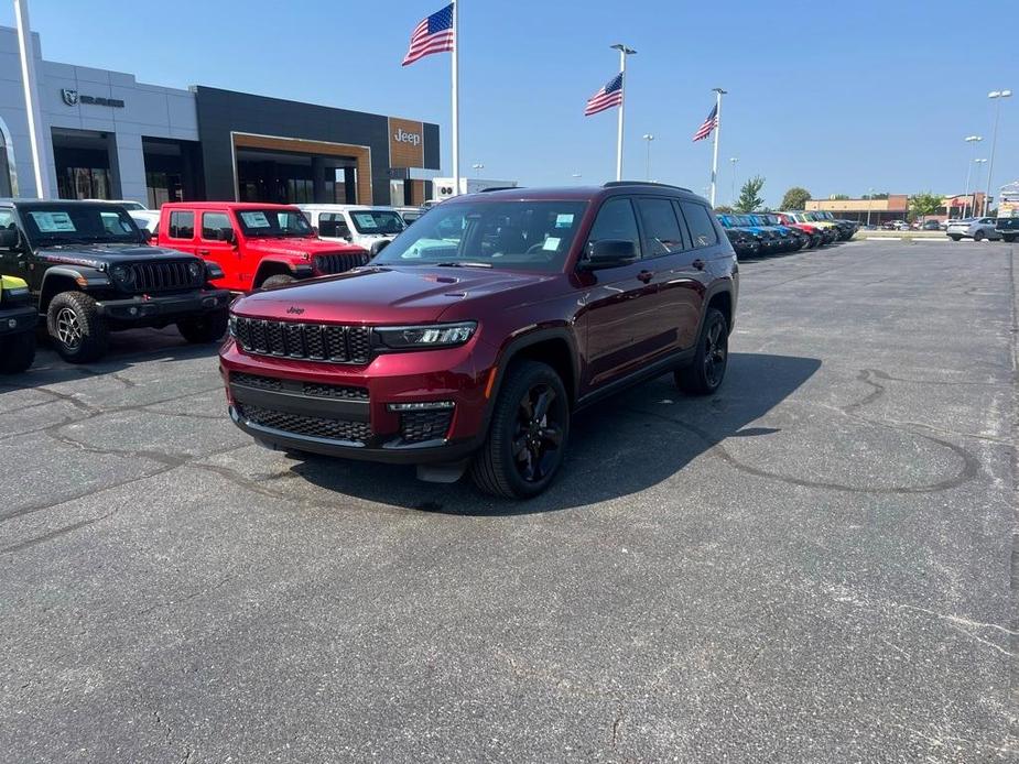 new 2024 Jeep Grand Cherokee L car, priced at $49,352