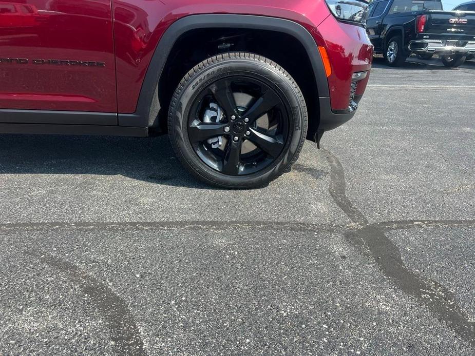 new 2024 Jeep Grand Cherokee L car, priced at $49,352