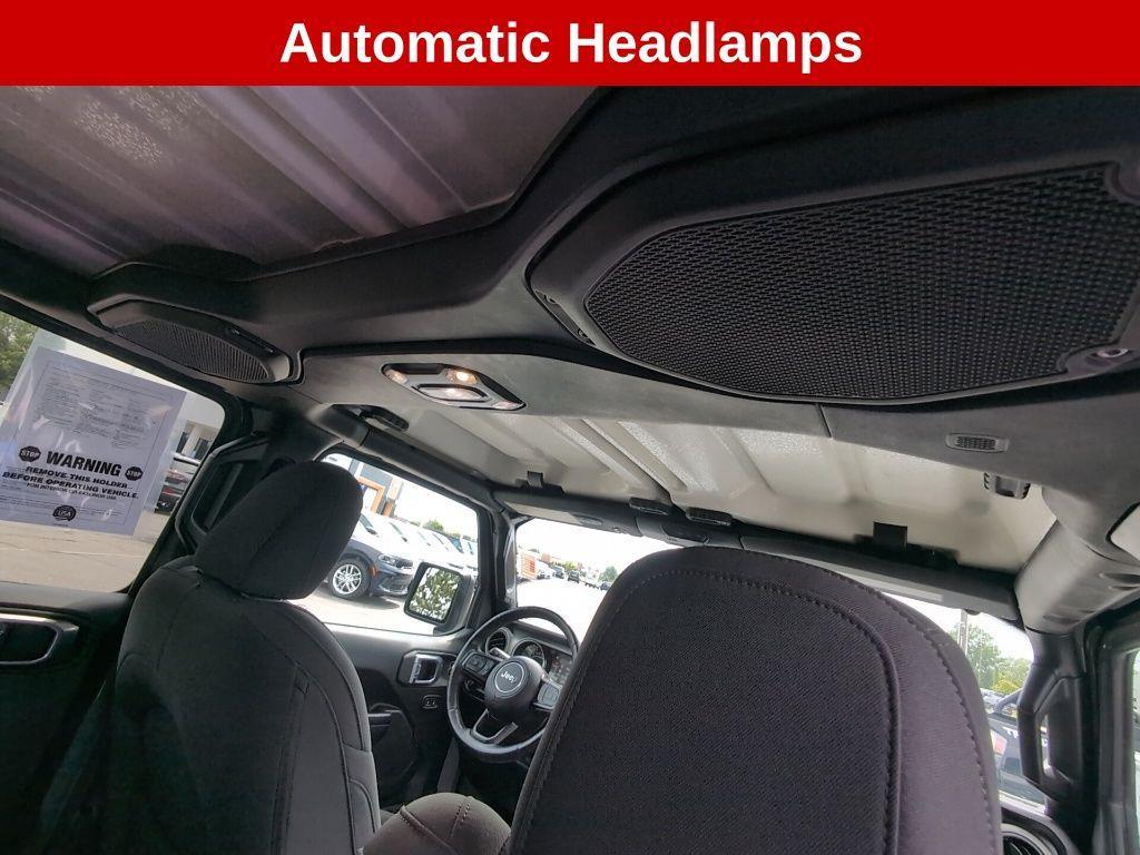 used 2021 Jeep Gladiator car, priced at $32,788