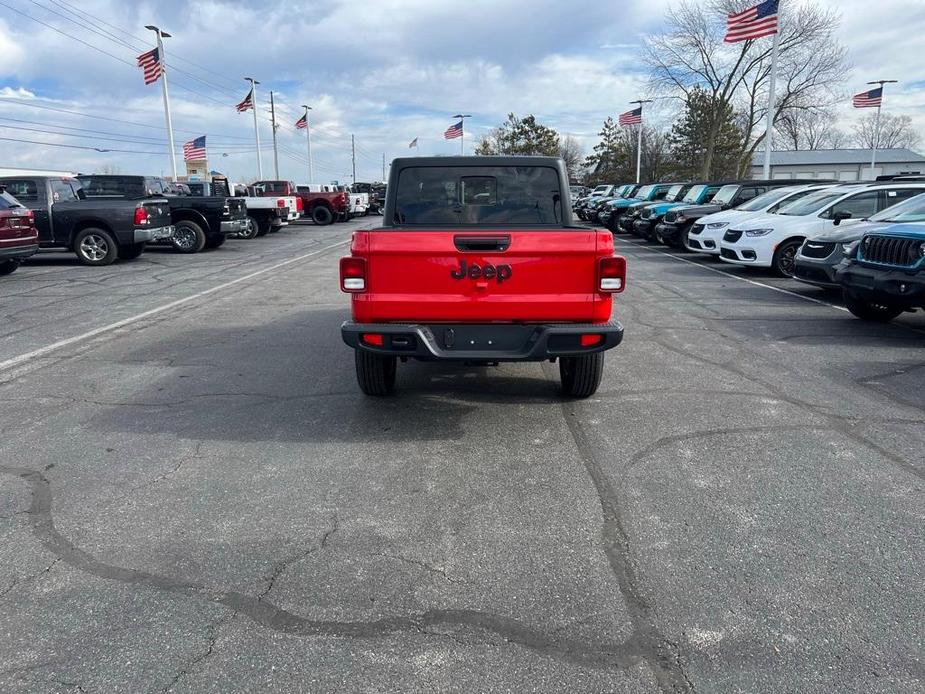 new 2024 Jeep Gladiator car, priced at $42,205