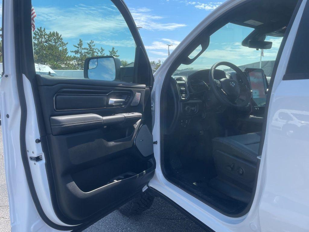 new 2025 Ram 1500 car, priced at $66,155