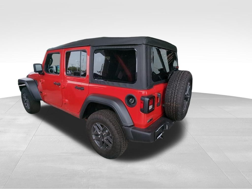 new 2025 Jeep Wrangler car, priced at $45,104
