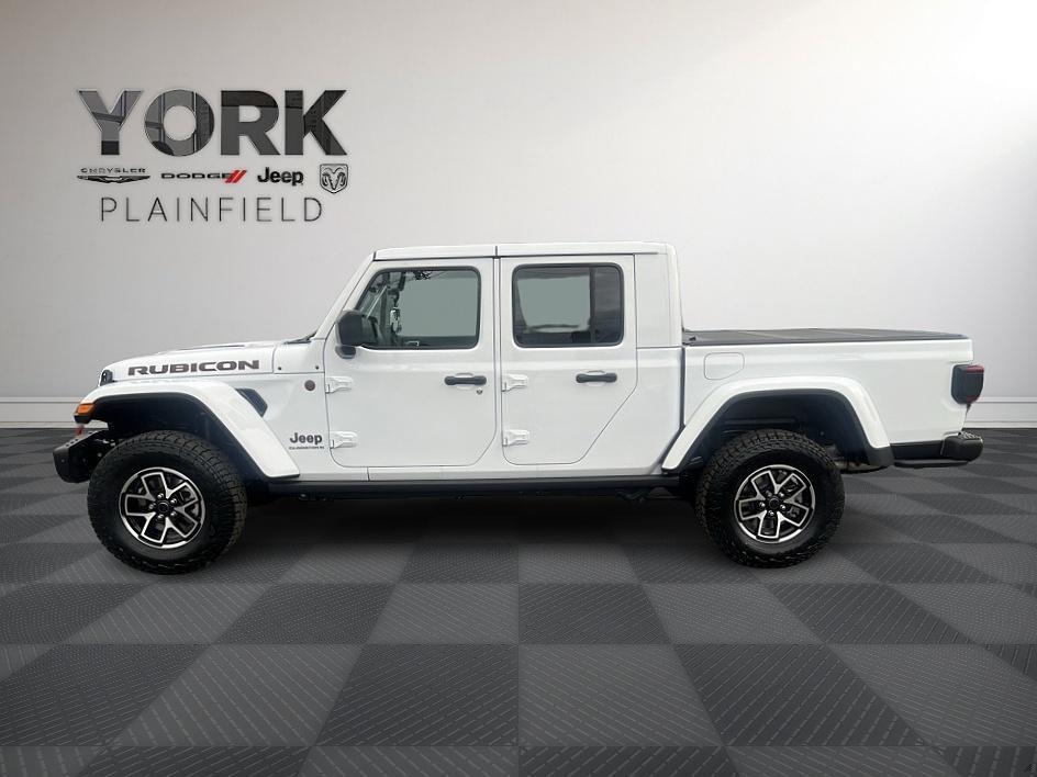 new 2024 Jeep Gladiator car, priced at $54,642