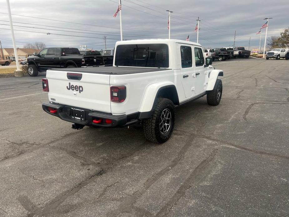 new 2024 Jeep Gladiator car, priced at $59,550