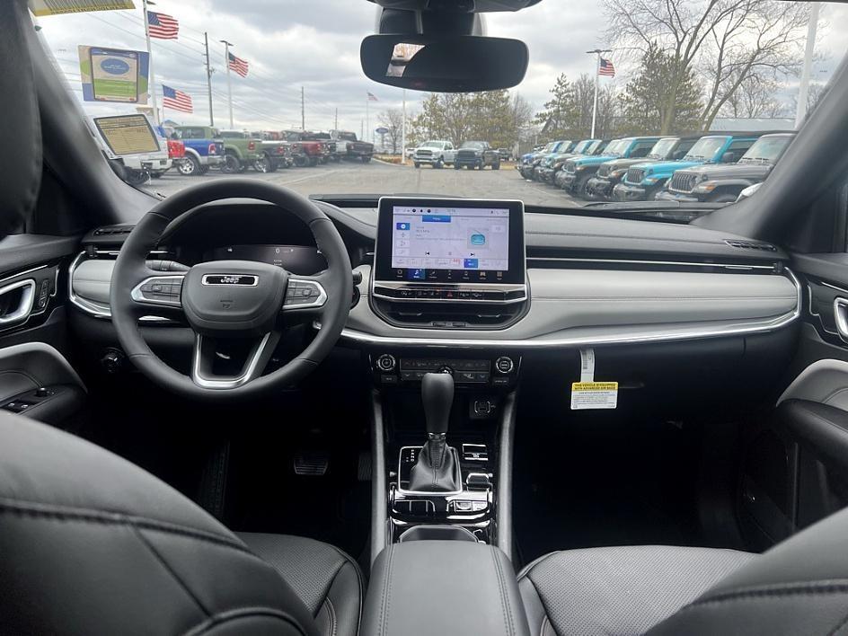 new 2024 Jeep Compass car, priced at $35,633