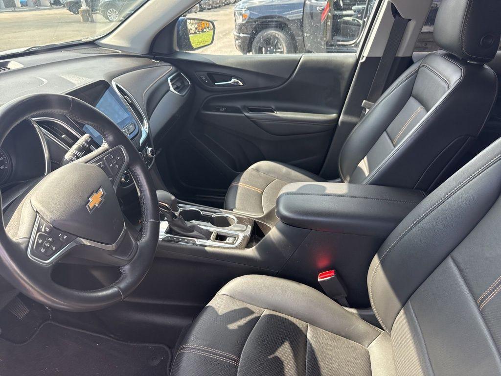 used 2022 Chevrolet Equinox car, priced at $27,499