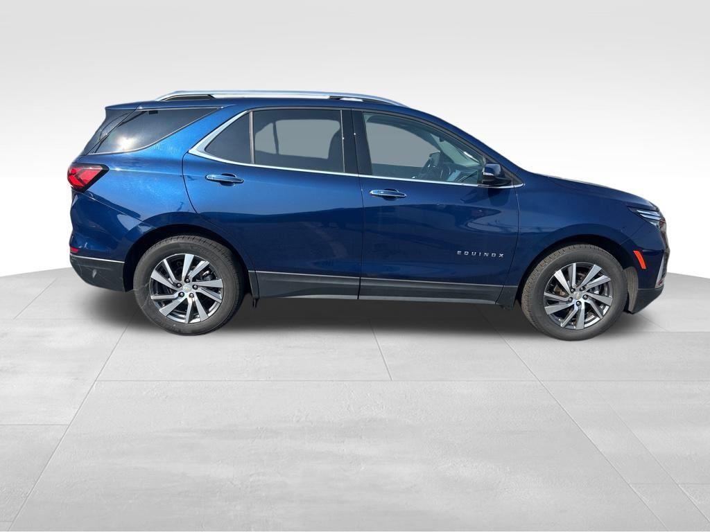 used 2022 Chevrolet Equinox car, priced at $27,499