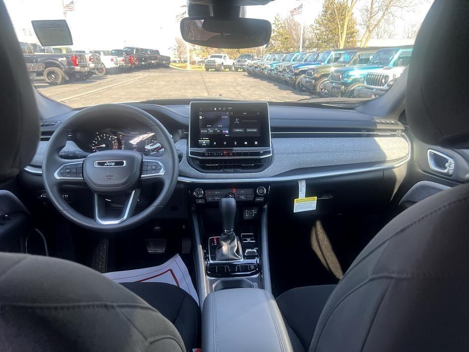 new 2024 Jeep Compass car, priced at $24,198