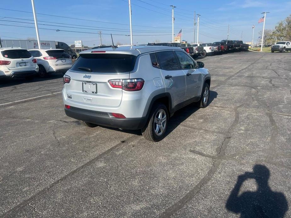 new 2024 Jeep Compass car, priced at $28,887