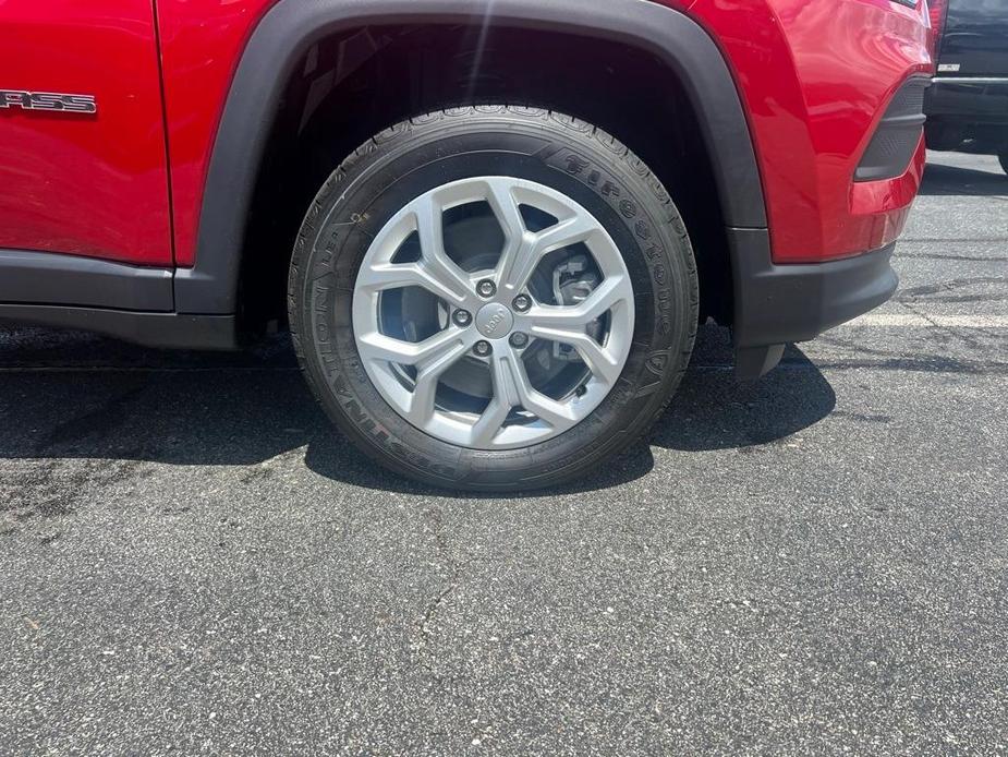 new 2024 Jeep Compass car, priced at $25,315